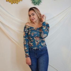 Long sleeve shirt by Charlotte russe